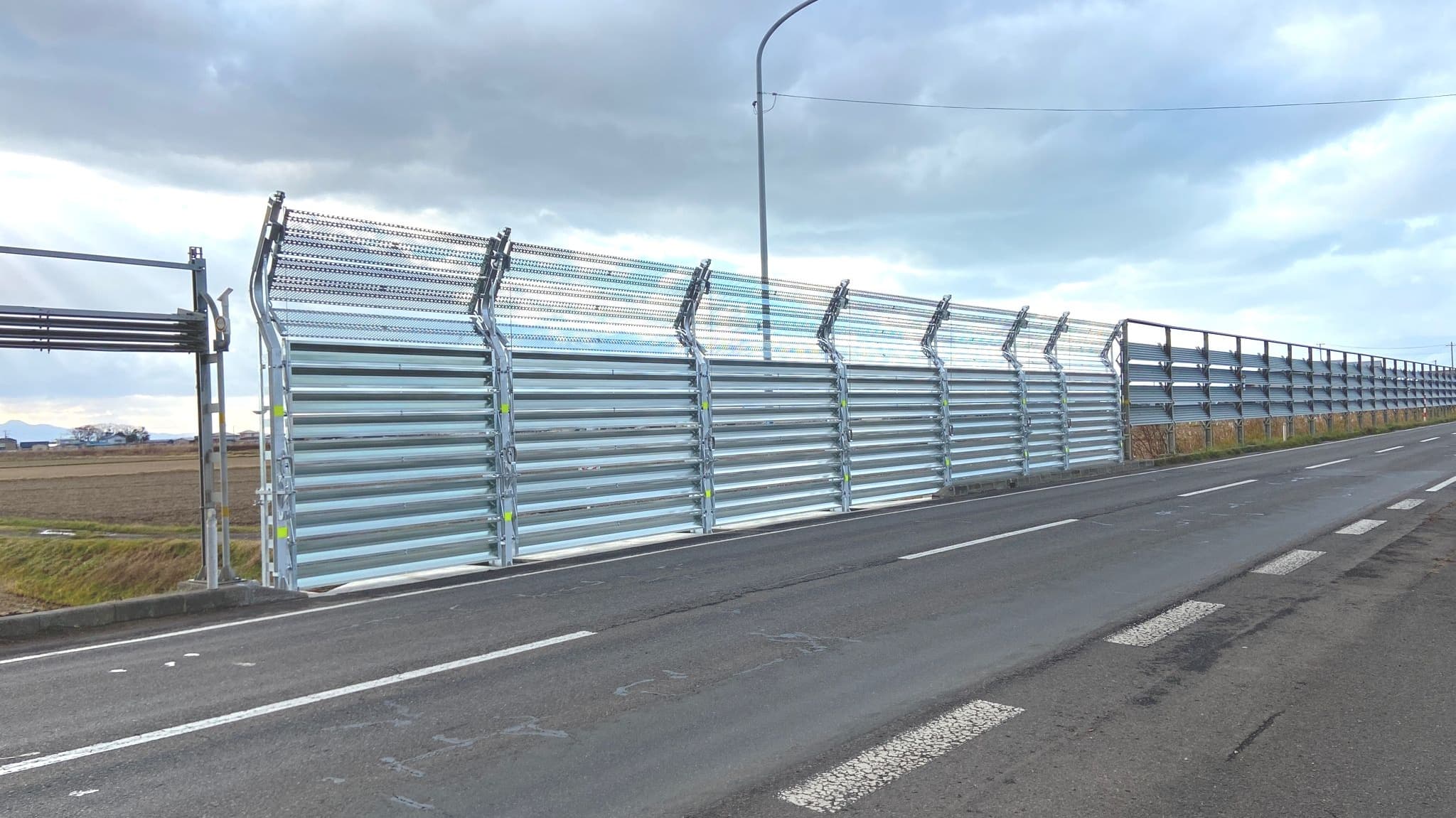 三種地区防雪柵外工事